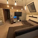Penthouse Privat Jakuzzival Smeraldo Guest house