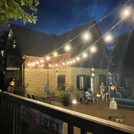 Penthouse Privat Jakuzzival Smeraldo بيت ضيافة 4*